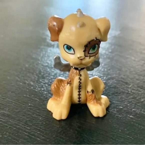 Mini toy animal figures lot of 31 cats/dogs Disney-Tsum Tsum-Barbie toys - Picture 4 of 9